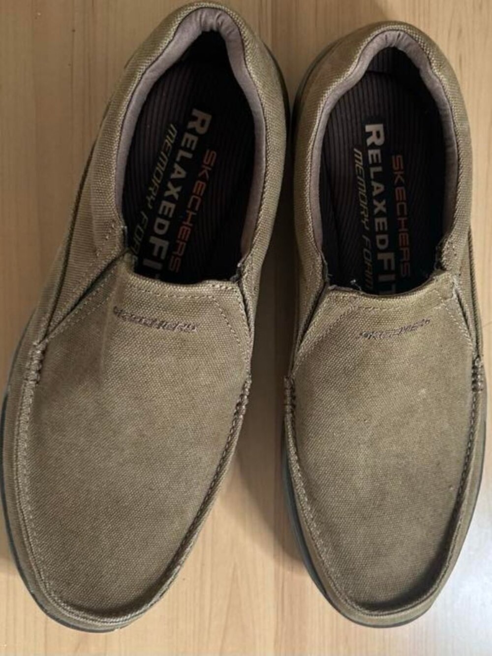 Skechers Mens Relaxed Fit Memory Foam Canvas Slip On Loafers Brown Casual Shoes